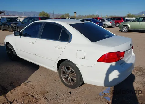 2009 Kia Optima Lx z USA, uszkodzony, nr VIN KNAGE228295307908